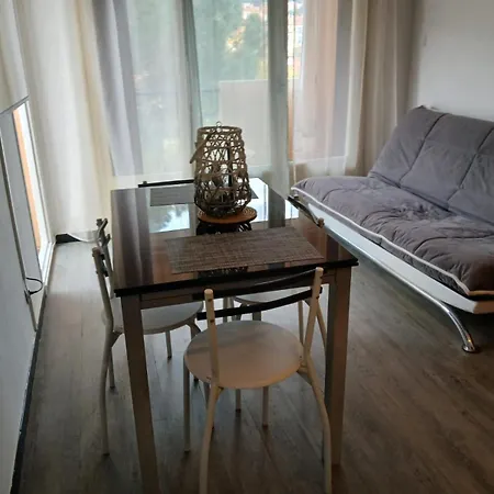 Calme Avec Place De Parking Apartman *