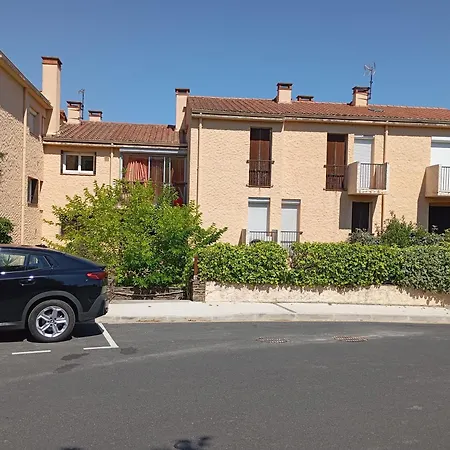 Calme Avec Place De Parking Collioure